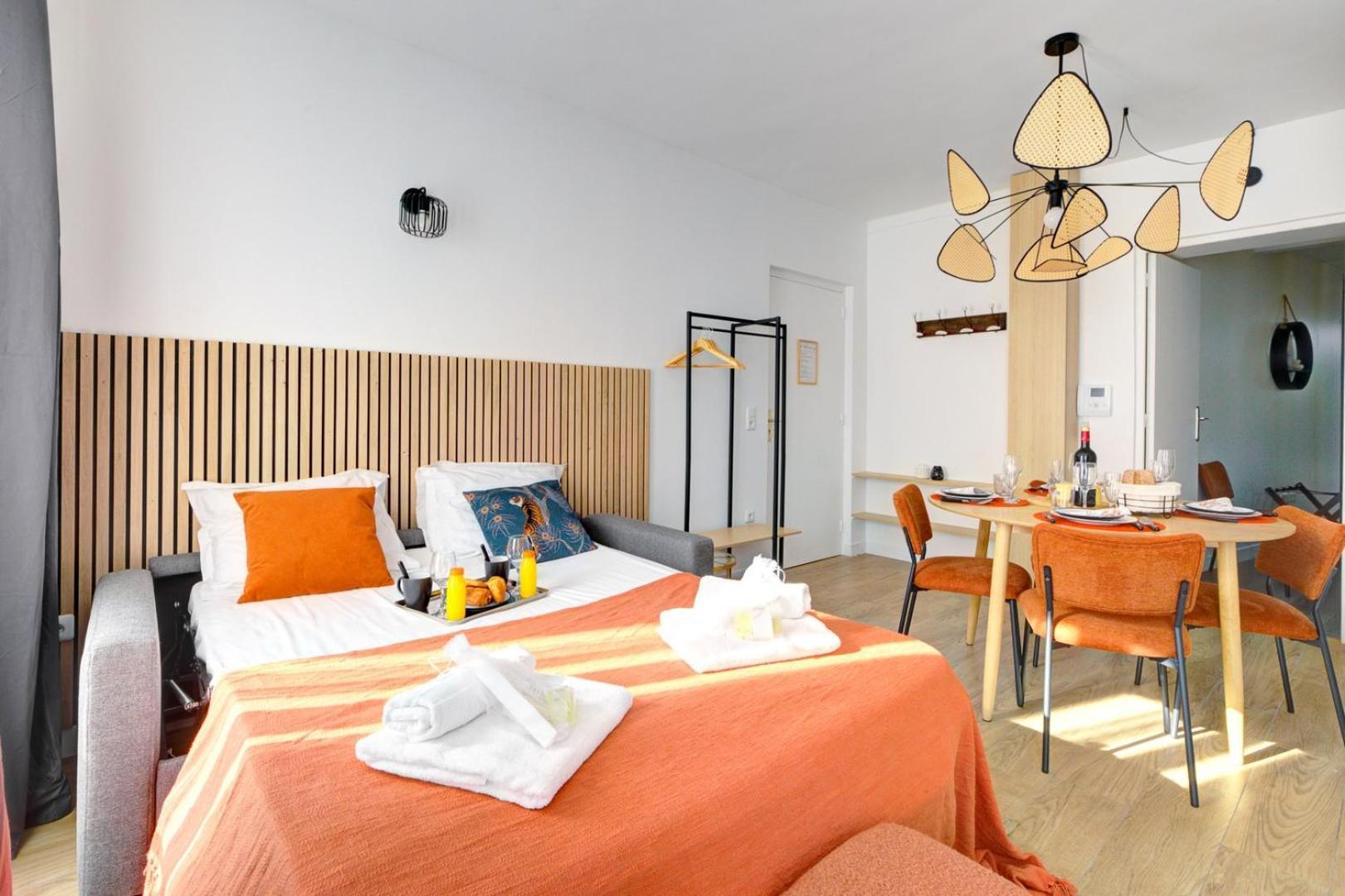 801 Suite Luxurys - Superbe Appartement Баньоле Екстериор снимка